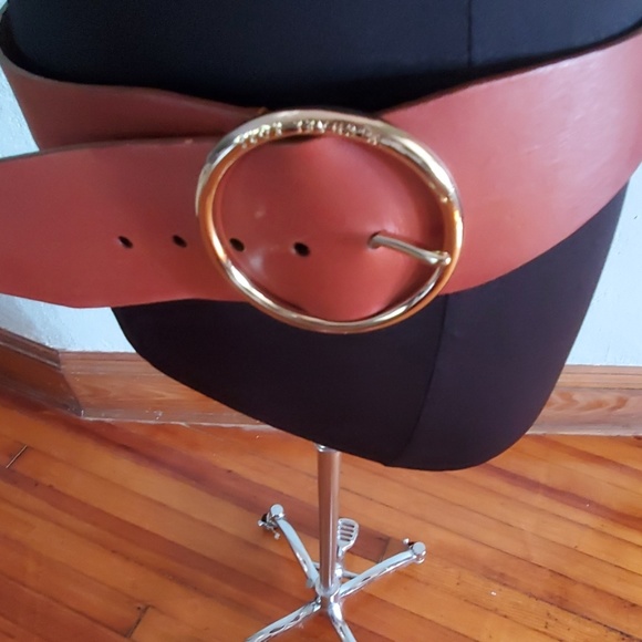 Micheal Micheal Kors - Picture 3 of 6